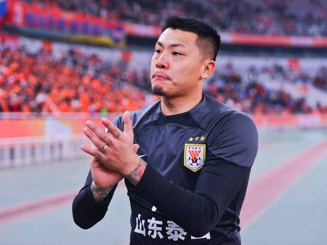 尊龙凯时人生就是博官网为你呈现：当足坛名帅遇到豪门主席，火花四溅